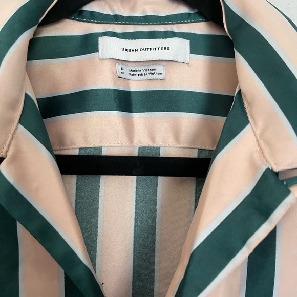 Urban Outfitters Green and Cream Striped Button-Down Shirt s - Picture 2 of 8